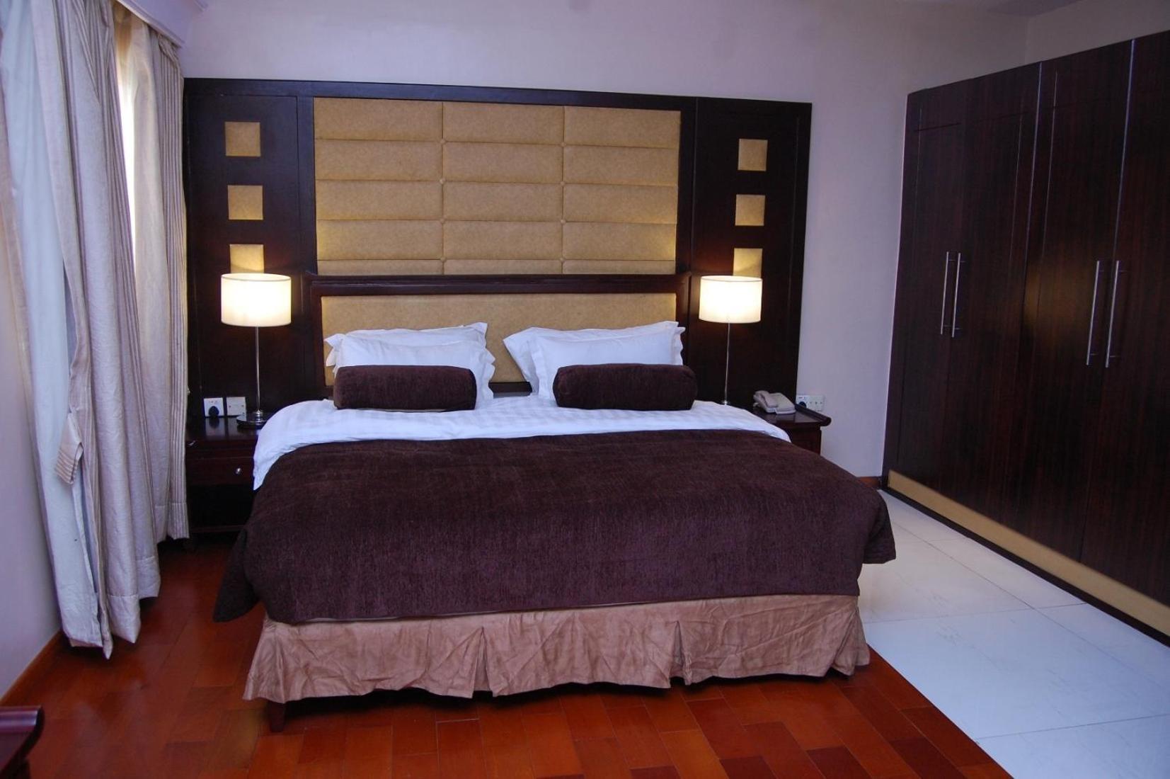 Owu Crown Hotel Ibadán Habitación foto